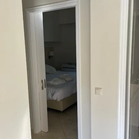 Angelika House 2 アパート マラティアス